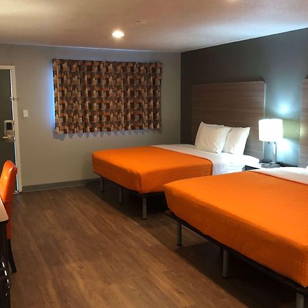 Super 8 By Wyndham Sonora Motel Eksteriør billede