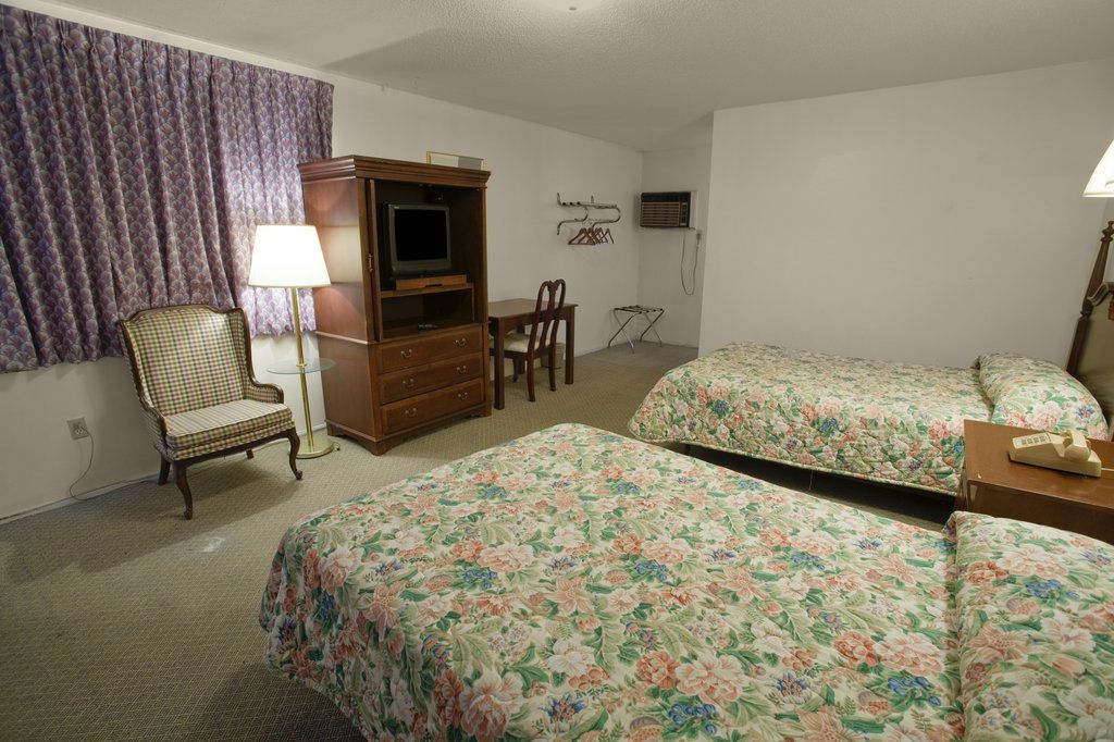 Super 8 By Wyndham Sonora Motel Eksteriør billede